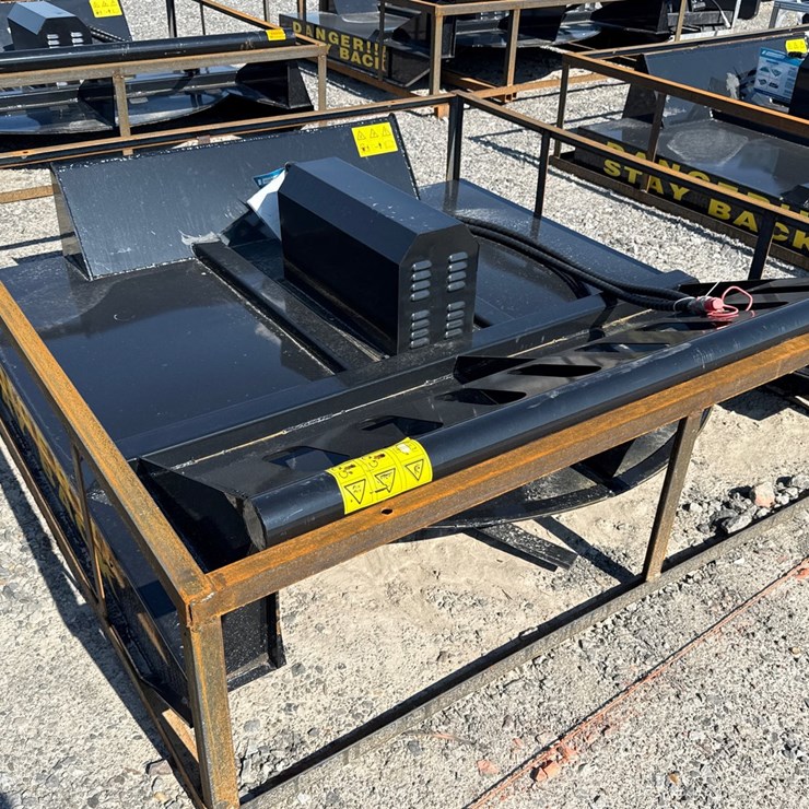 #45352 • Unused Mower King SSRC 72" Skid Steer Brush Cutter SSRC26020504A
