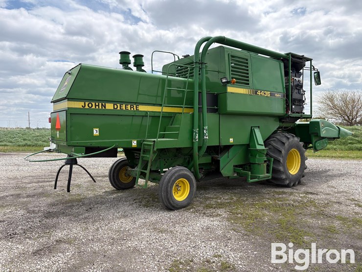 1991-john-deere-4435-image-5