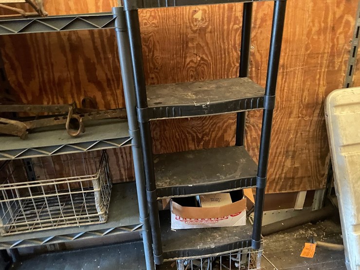 #7089-•-dolly,-shelves-and-contents-image-12