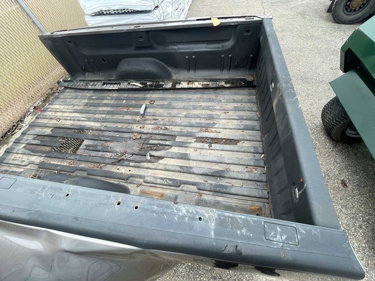 #9072-•-08-12-gmc-dually-box-(o6)-image-13