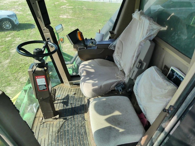 2016-john-deere-cp690-image-16