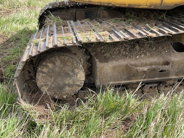 2012-caterpillar-321d-excavator-image-17