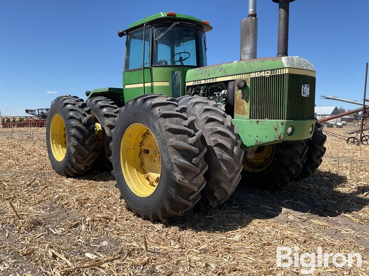1980-john-deere-8640-image-3