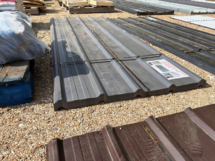 #5152-•-bundle-of-3ft-x-8ft-grey-metal-roof-panels-image-1