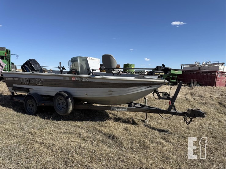 crestliner-pro-am-18-ft.-boat-w/-trailmaster-trail-image-2