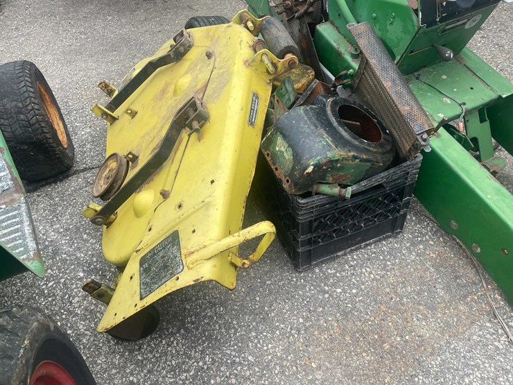 john-deere-110-image-16