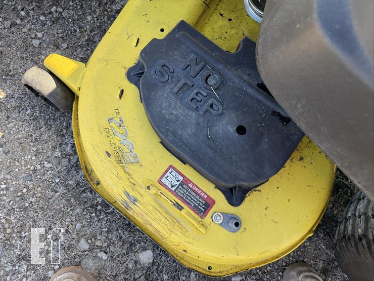 john-deere-z445-image-14