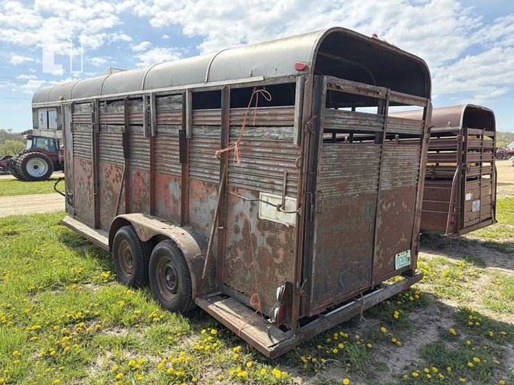 livestock-trailer-541-image-2