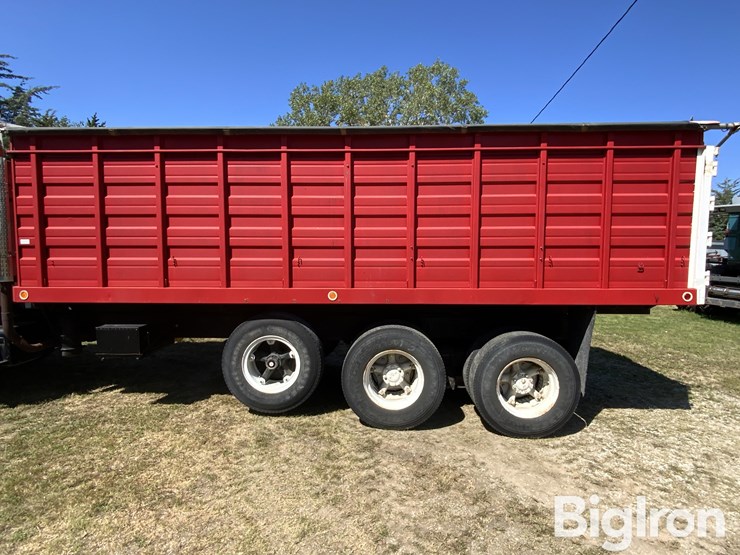 1973-ford-lts9000-image-14