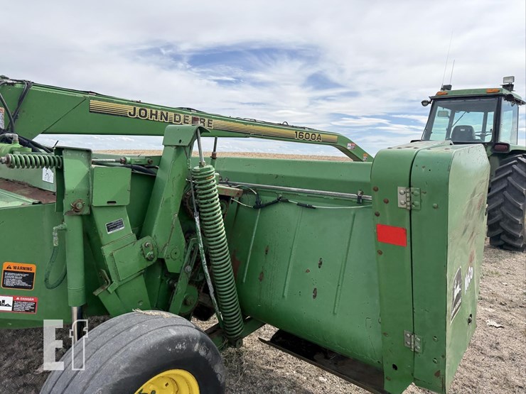 john-deere-1600a-image-10