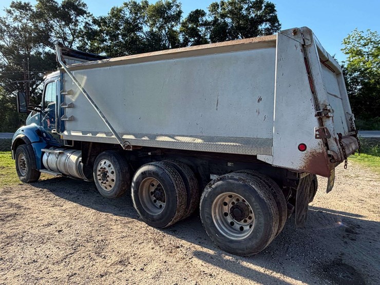 2016-kenworth-t880-image-47