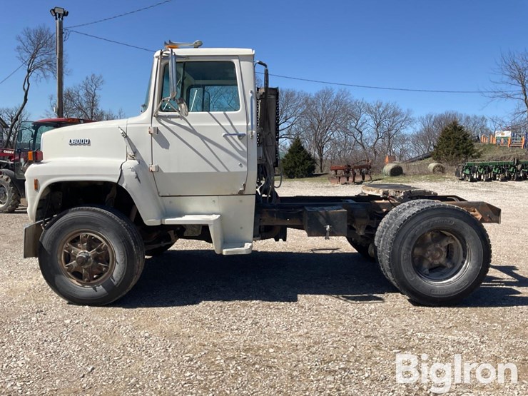 1988-ford-ln8000-image-8