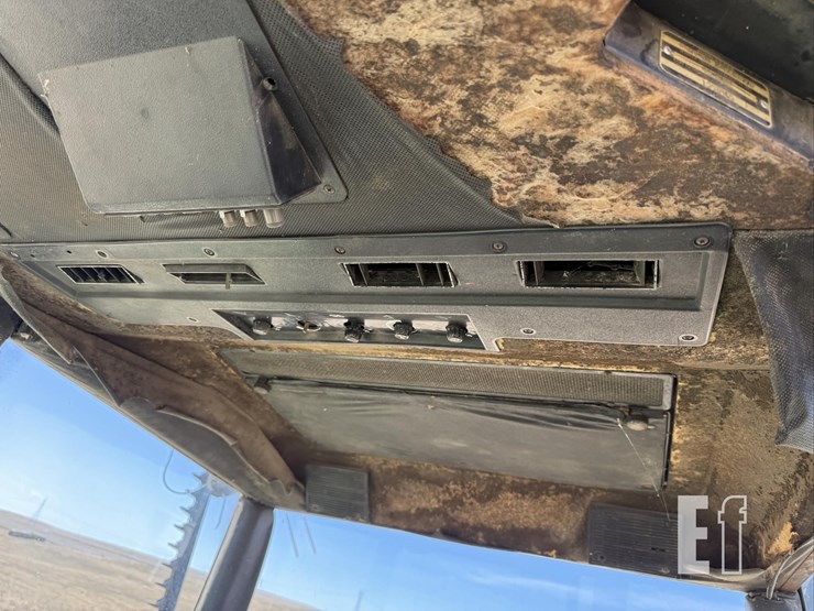 john-deere-4430-image-31
