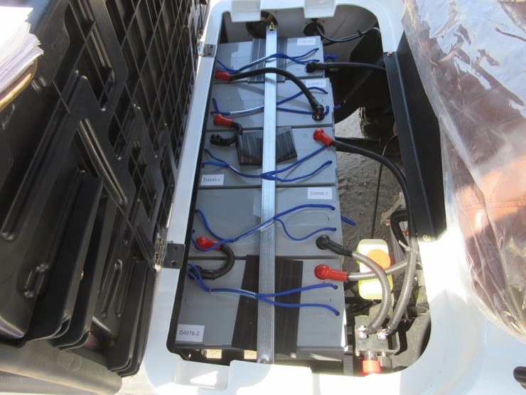 2026-sdlanch-sdlc80-shuttle-golf-cart,-image-5