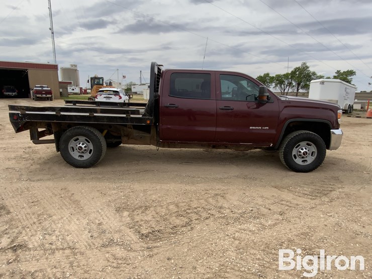 2018-gmc-sierra-2500-image-4