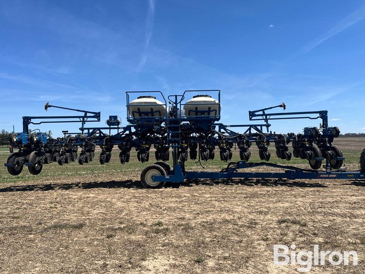 2023-kinze-3605-image-4