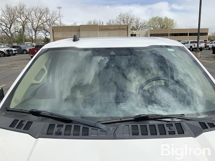2019-ford-f150-lariat-image-9