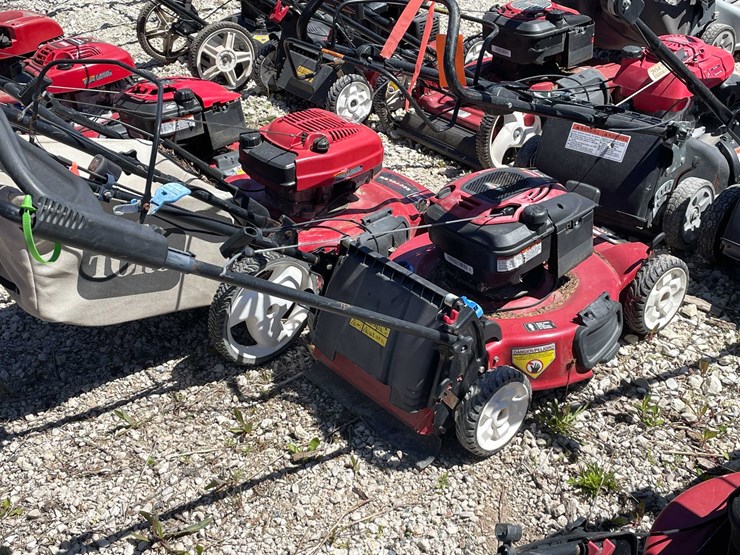 #6991-•-toro-lawn-mower-image-1