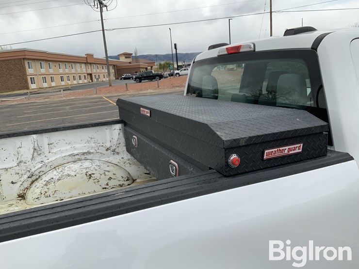 2023-ford-f150-xl-image-14