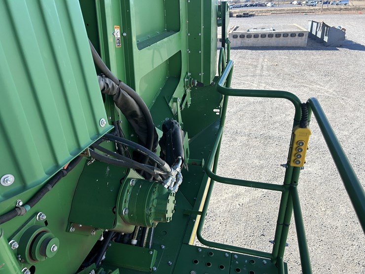 2018-john-deere-cs690-image-18