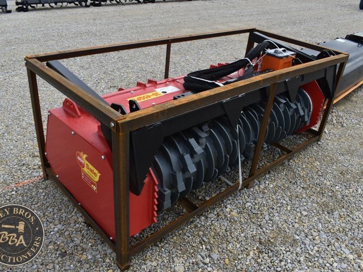 raytree-skid-steer-drum-mulcher-attachment-43701-image-1