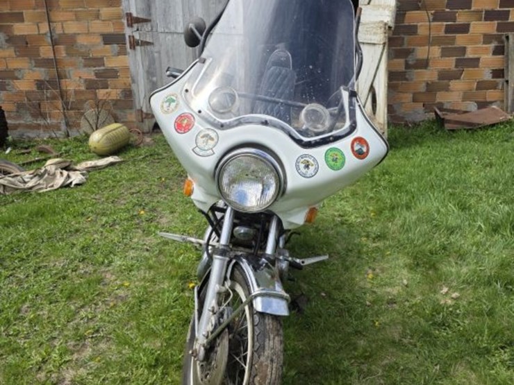 yamaha-motorcycle-image-2