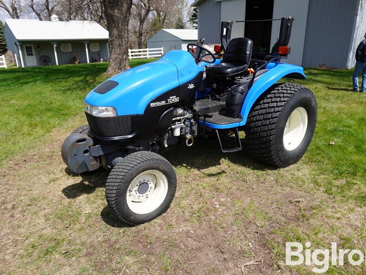 new-holland-tc45d-image-1