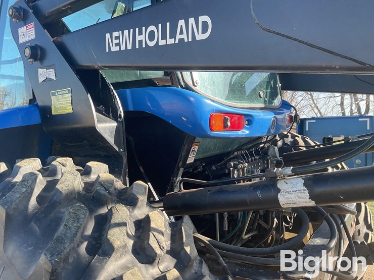 2002-new-holland-tv140-image-17