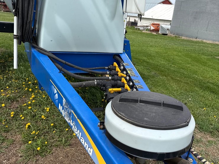 new-holland-s1070-image-8