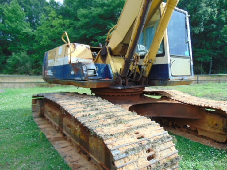 komatsu-pc200-lc-3-image-12
