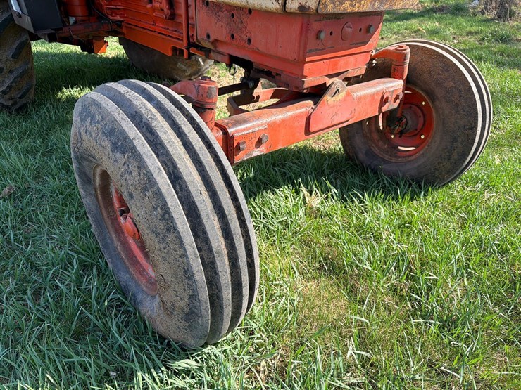 case-agri-king-970-tractor-image-15