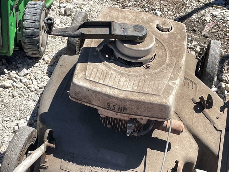#6977-•-craftsman-lawn-mower-image-9