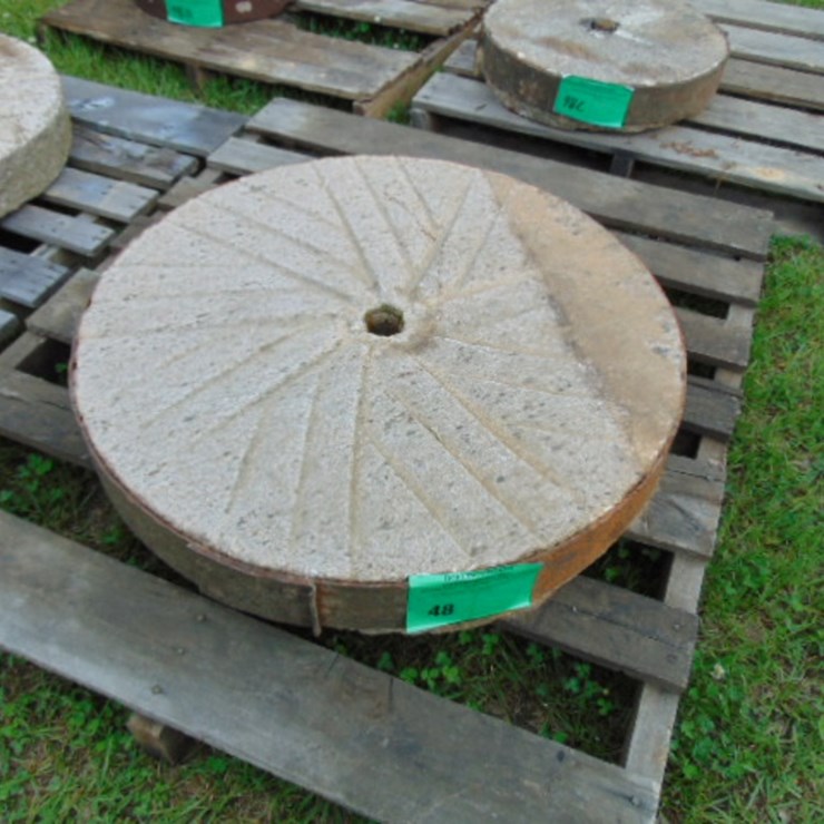 30" GRISS MILL STONE