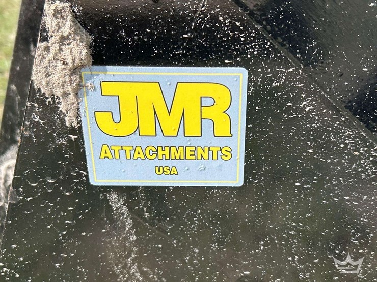 2025-jmr-36in-bucket-mini-skid-steer-attachment-image-3