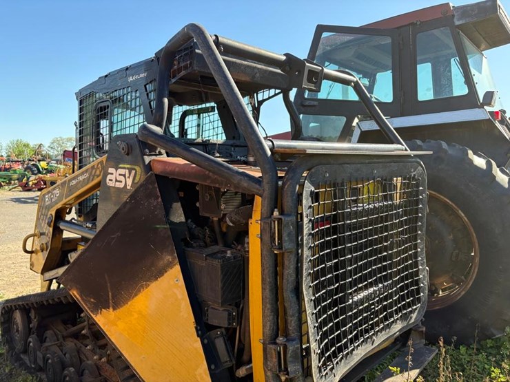 2024-asv-rt-75-heavy-duty-skidsteer-image-11