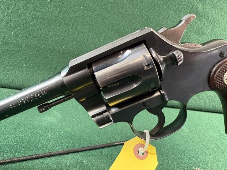 colt-official-police-38spl-revolver-image-3