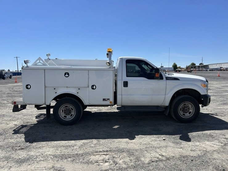2015-ford-f350-sd-image-6