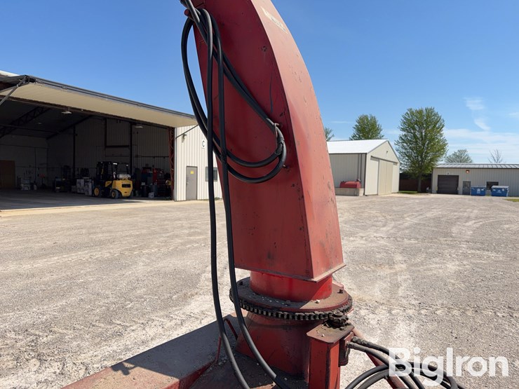 schweiss-96-8'-snow-blower-image-11