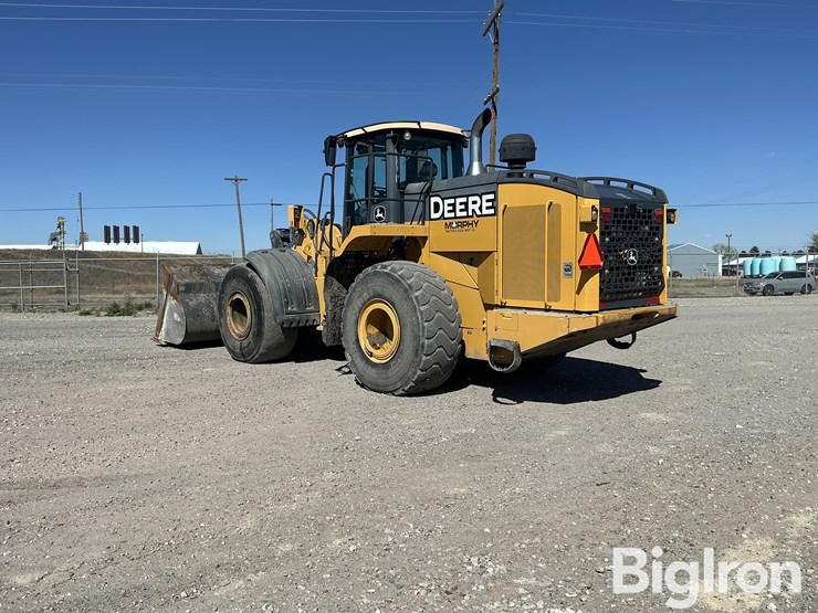 2018-deere-744k-image-7