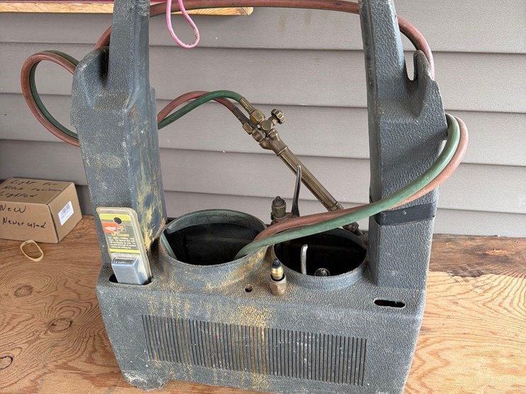 small-torch-kit-image-2