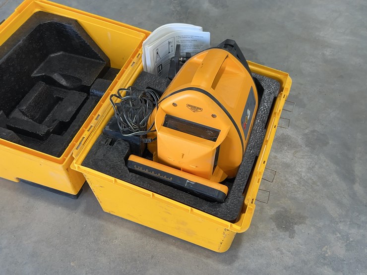2000-laser-plane-l800-laser-level-image-2