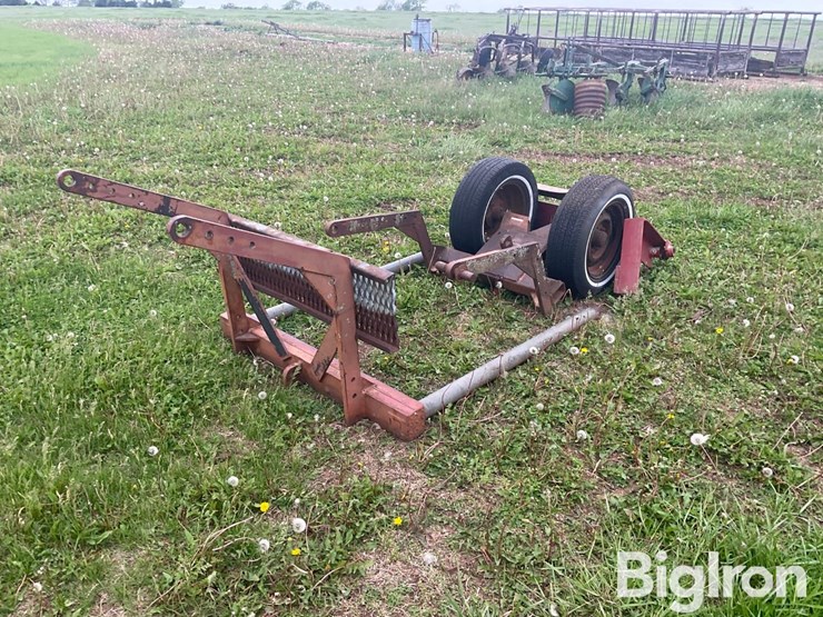 massey-ferguson-175-image-5