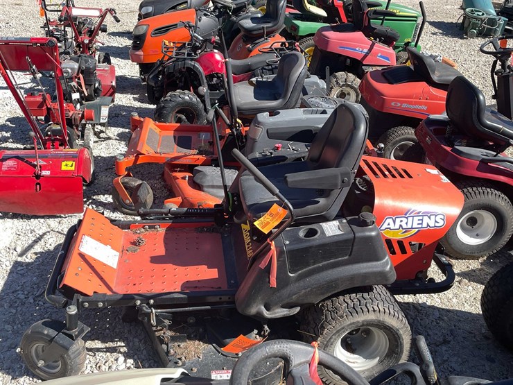 #6961-•-ariens-zero-turn-riding-lawn-mower-image-1