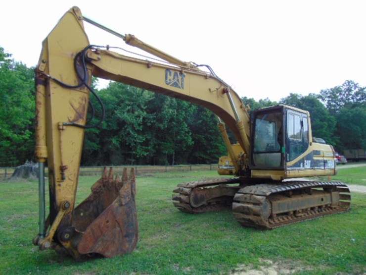 caterpillar-320l-image-1