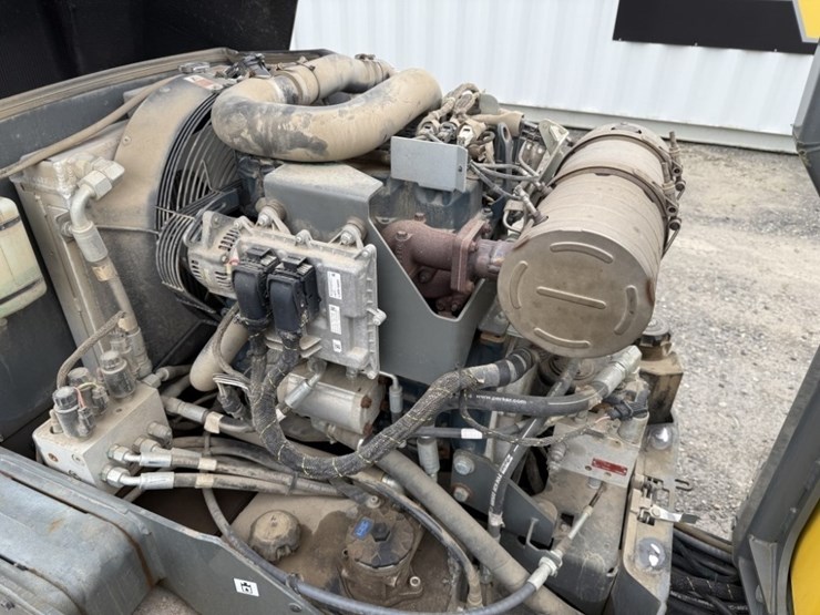 2017-wacker-neuson-rd27-120-image-15