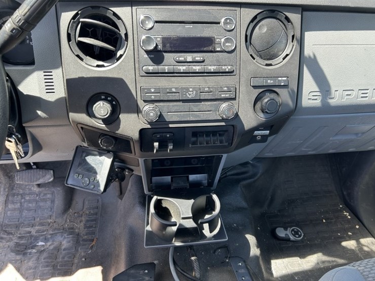2016-ford-f350-sd-image-17