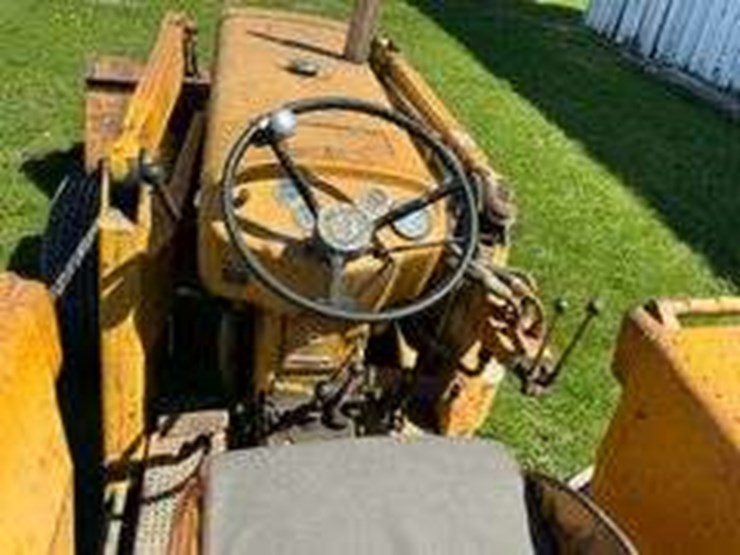 massey-ferguson-2200-image-11