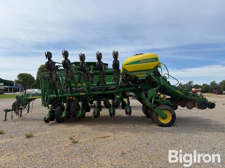 2009-john-deere-1790-image-8