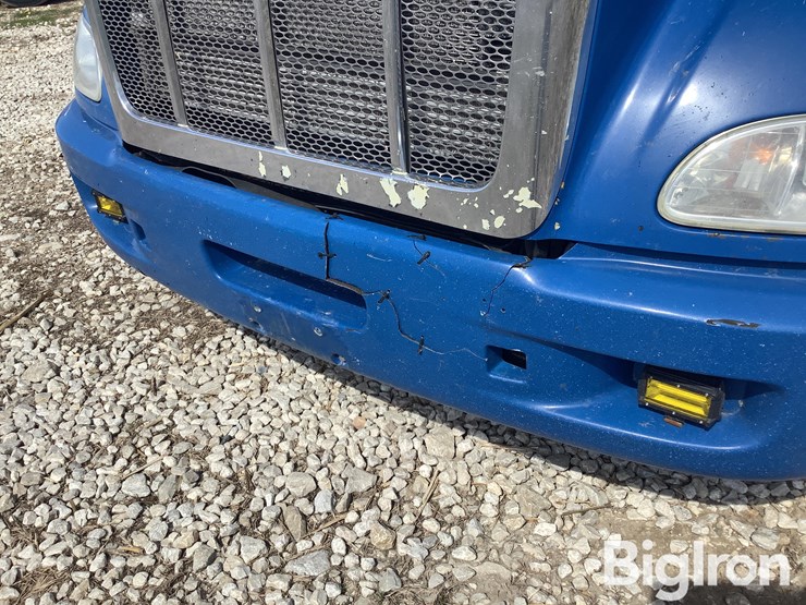 2013-peterbilt-386-image-12
