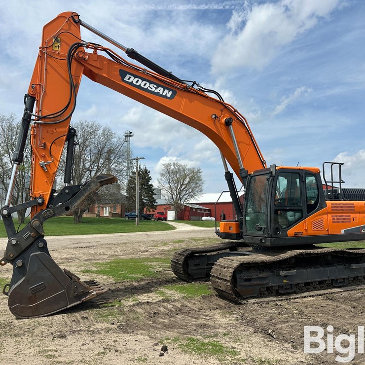 2021 DOOSAN DX300 LC-5